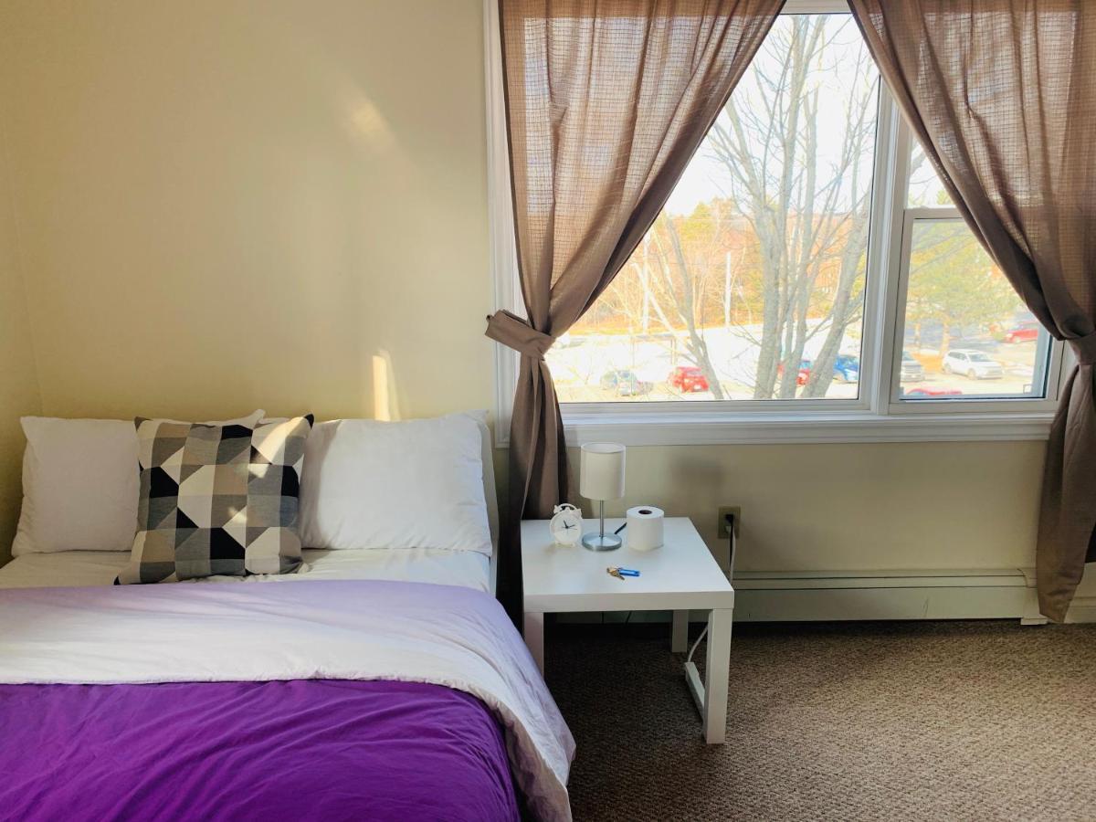 Private Fully Furnished Room In Halifax Shared Washroom Esterno foto